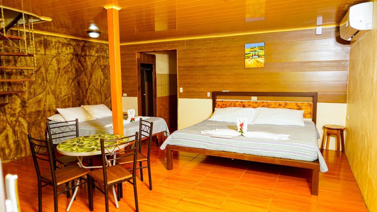 Apartment Cabinas Colibri