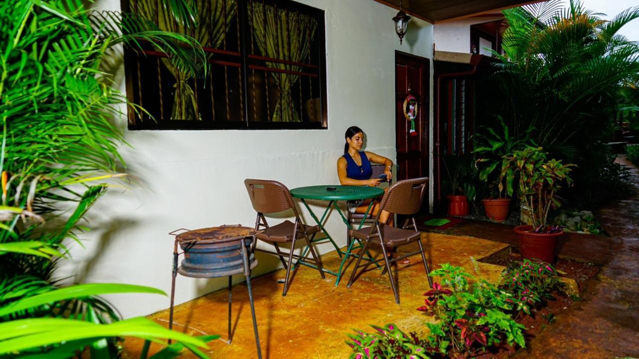 Apartment Cabinas Colibri