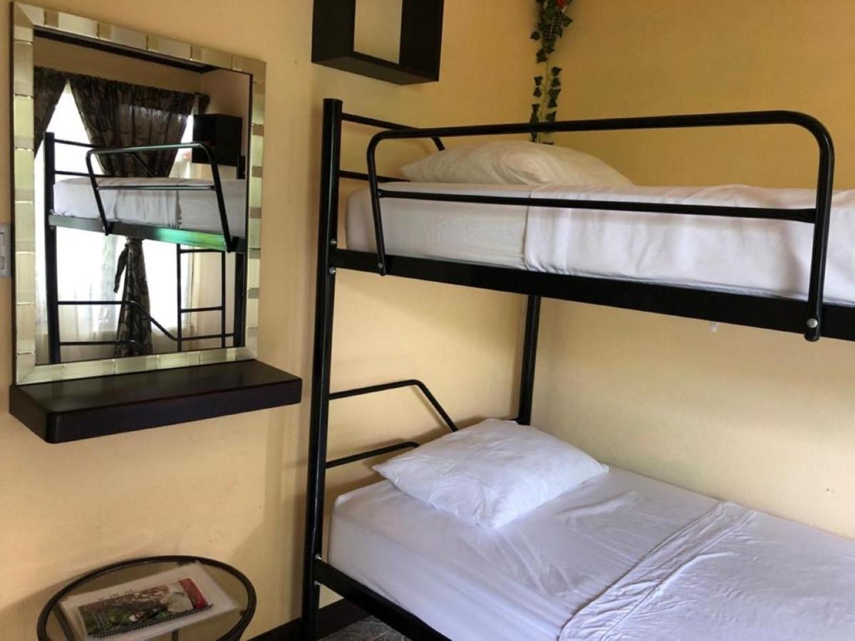 Cabinas Colibri Apartment *
